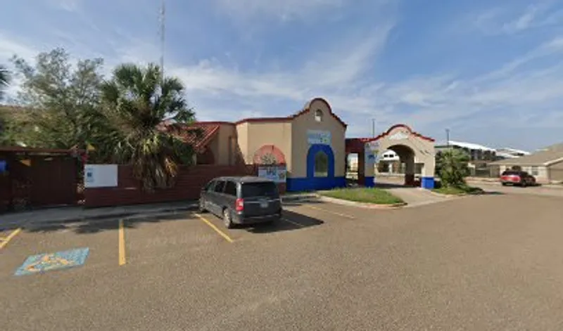 La Casa De Los Abuelos Adult Day Care