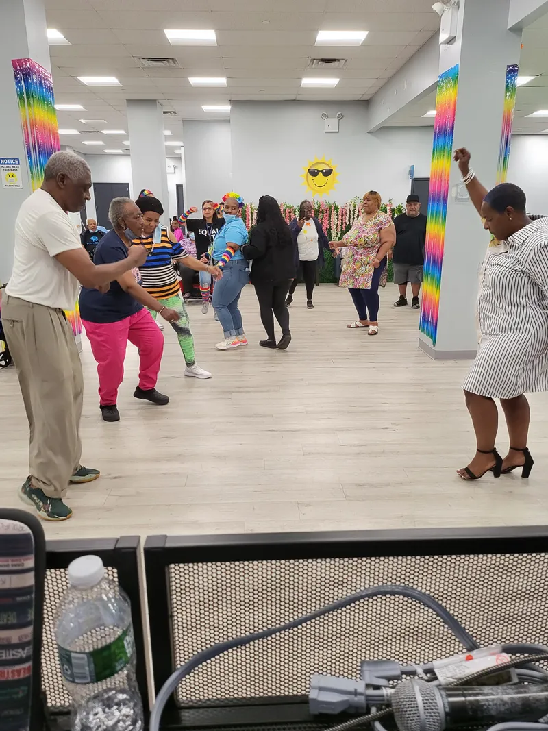 La Familia Adult Day Center Inc.