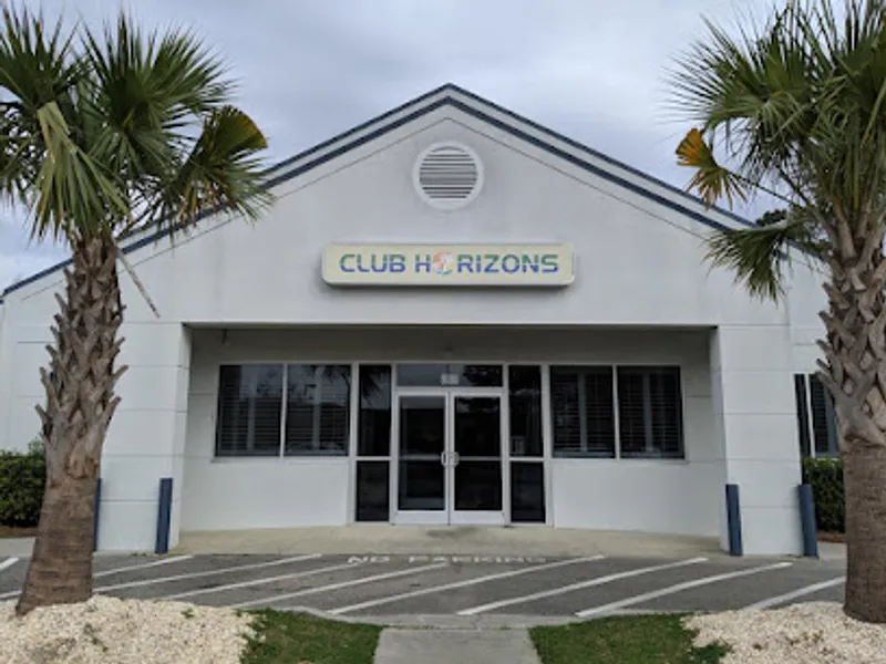 Club Horizons of Charleston