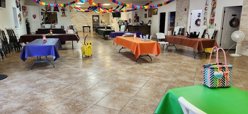 Un Nuevo Día de Alegría Adult Day Care